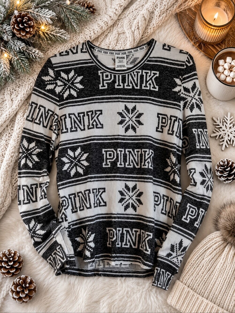 PINK Victoria's Secret Snowflake Logo Sleep Top Size M Cozy Winter